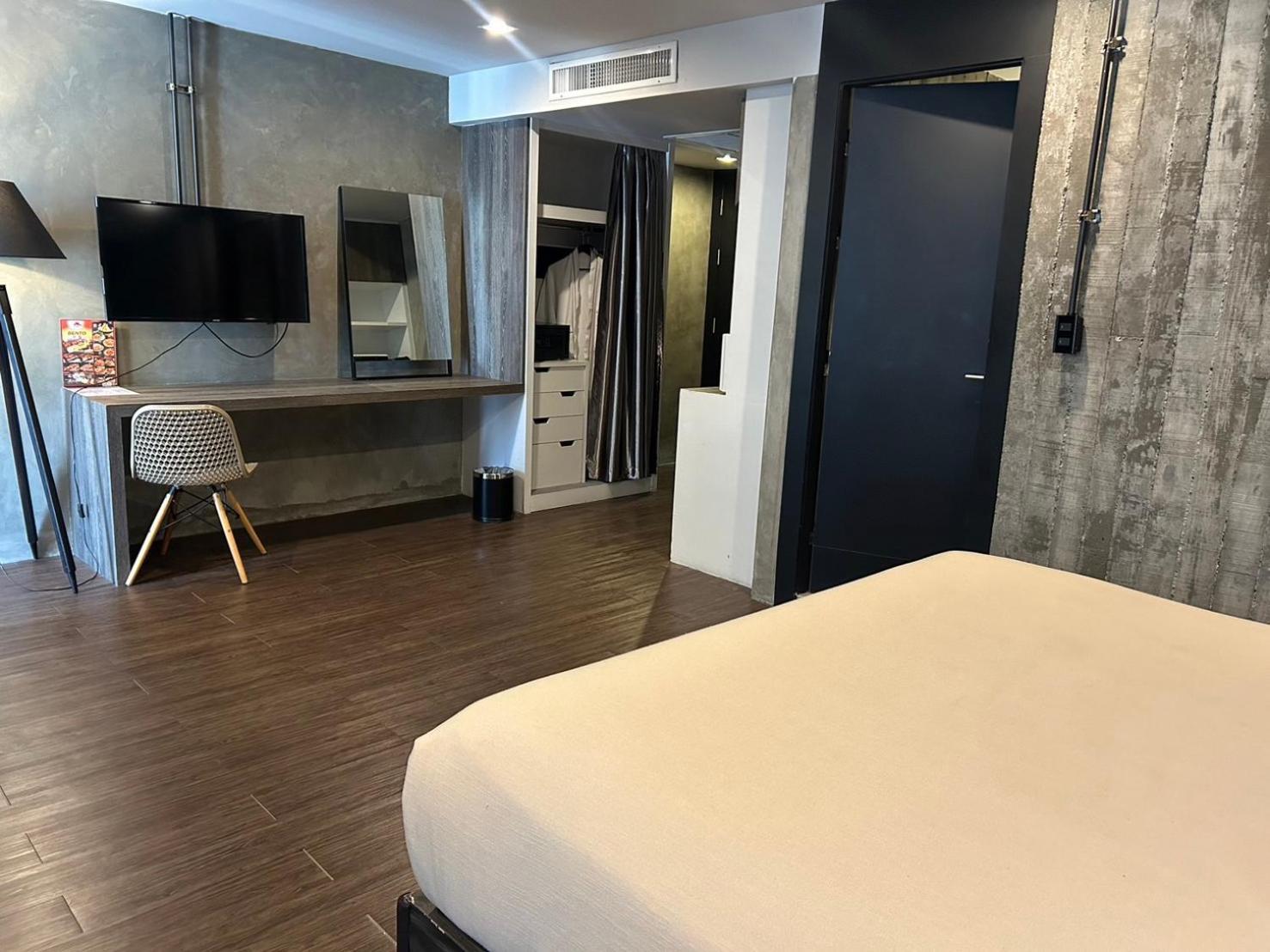 S Hadyai Hotel Hat Yai Bagian luar foto
