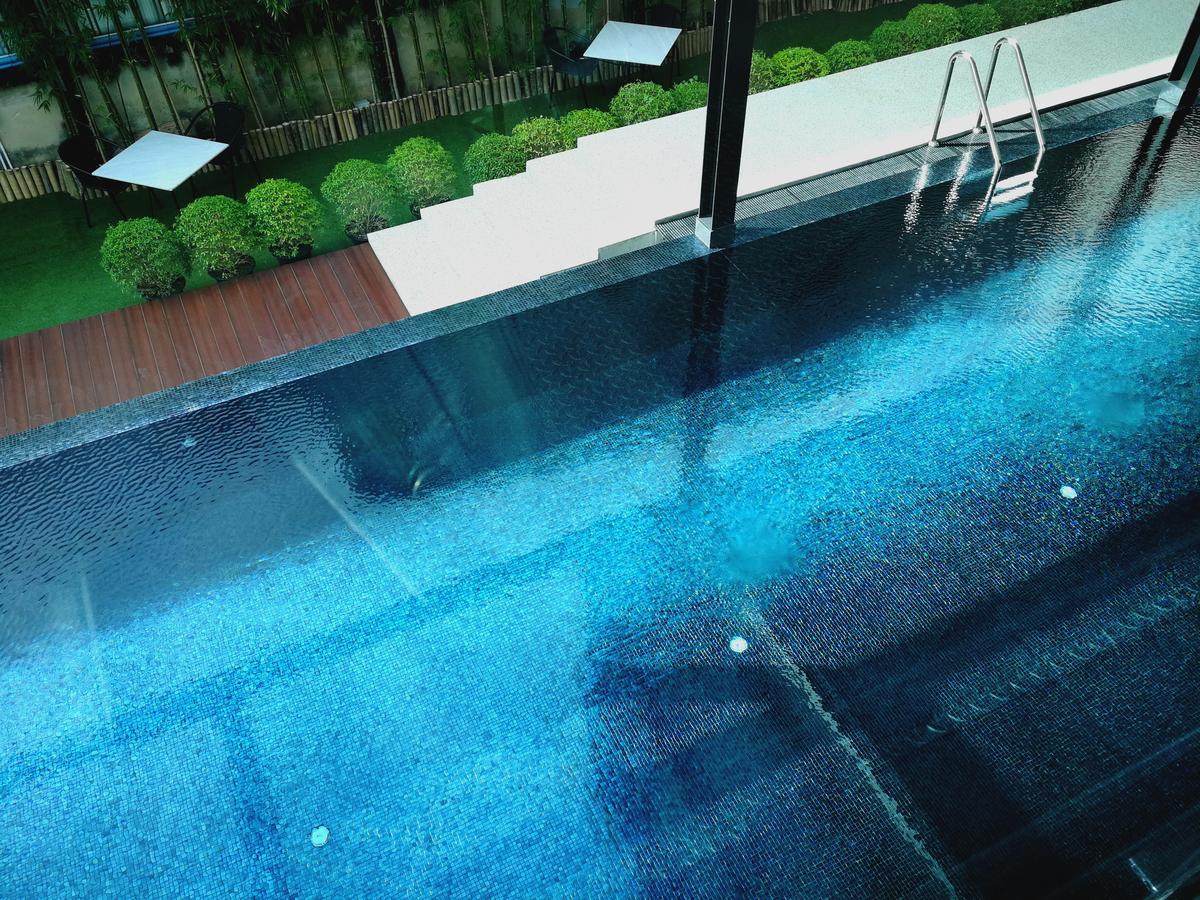 S Hadyai Hotel Hat Yai Bagian luar foto