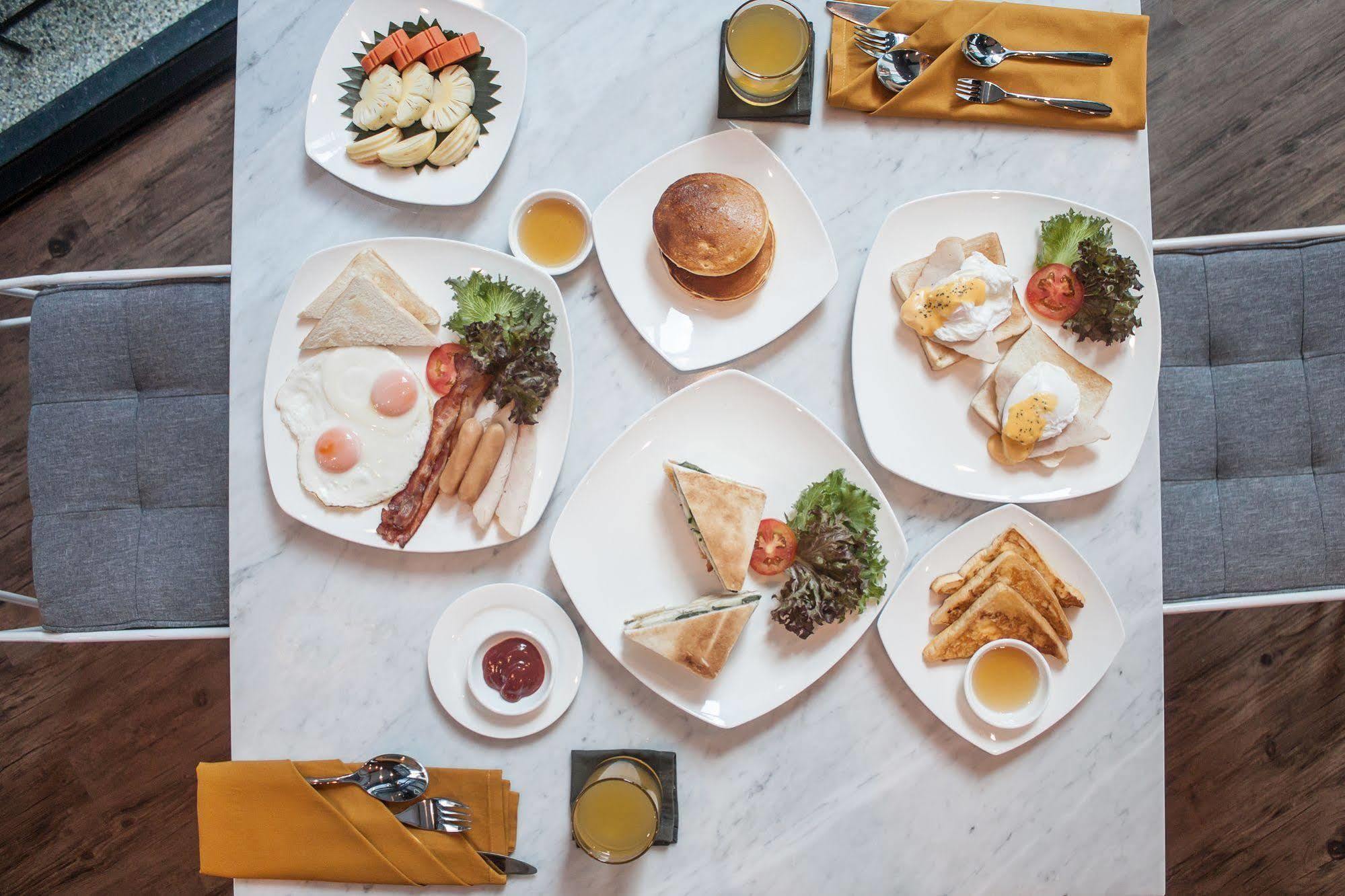 S Hadyai Hotel Hat Yai Bagian luar foto