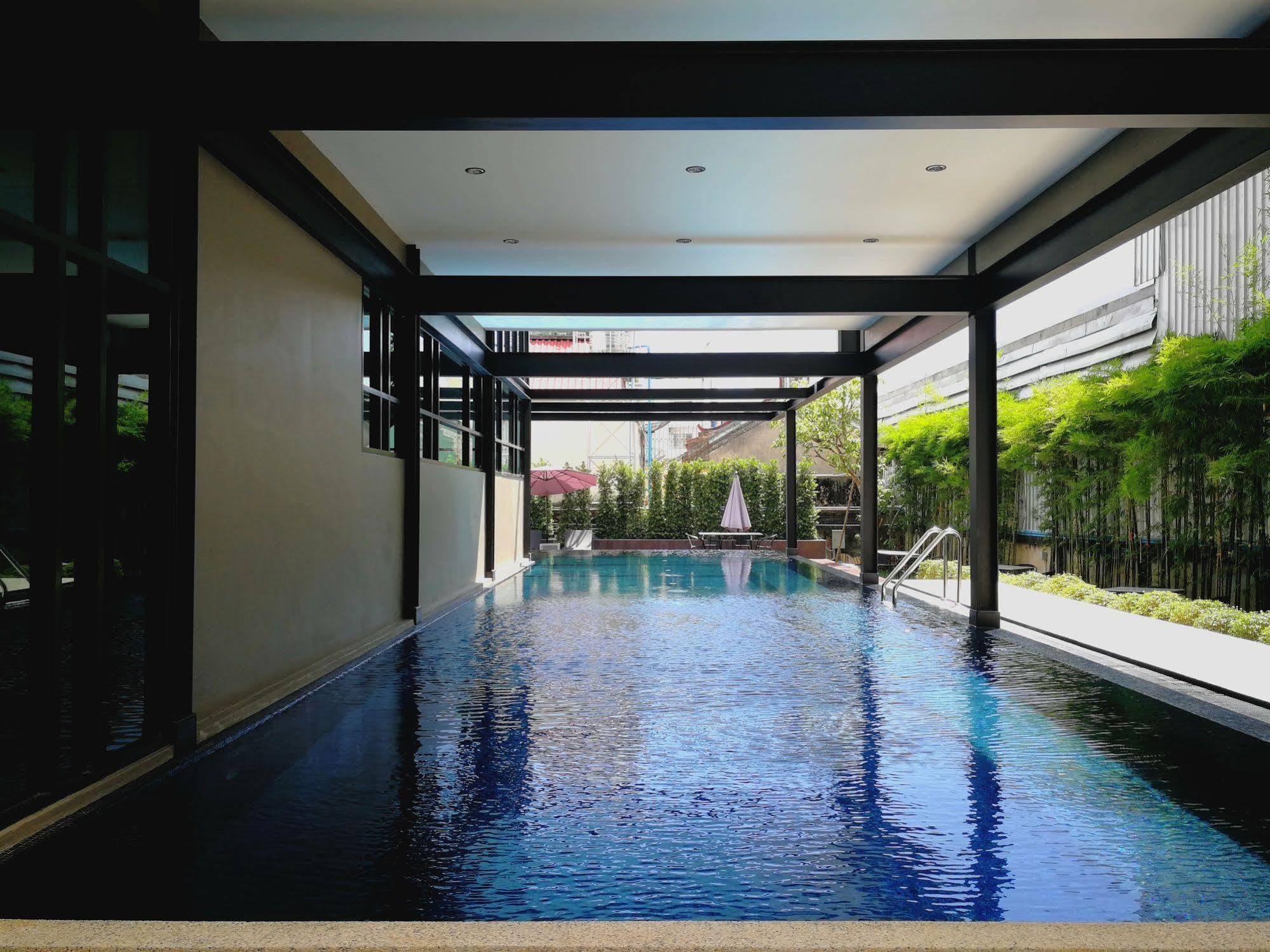 S Hadyai Hotel Hat Yai Bagian luar foto